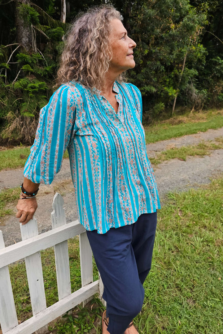 Turquoise/Peach Pintuck Top With Bell Sleeve