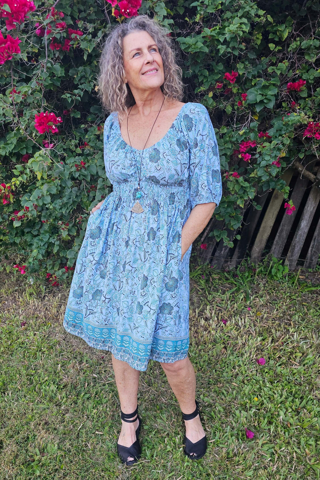 Blue dress with pockets