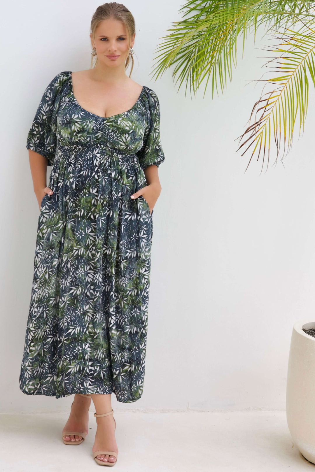 Lush Green Maxi Cinch dress