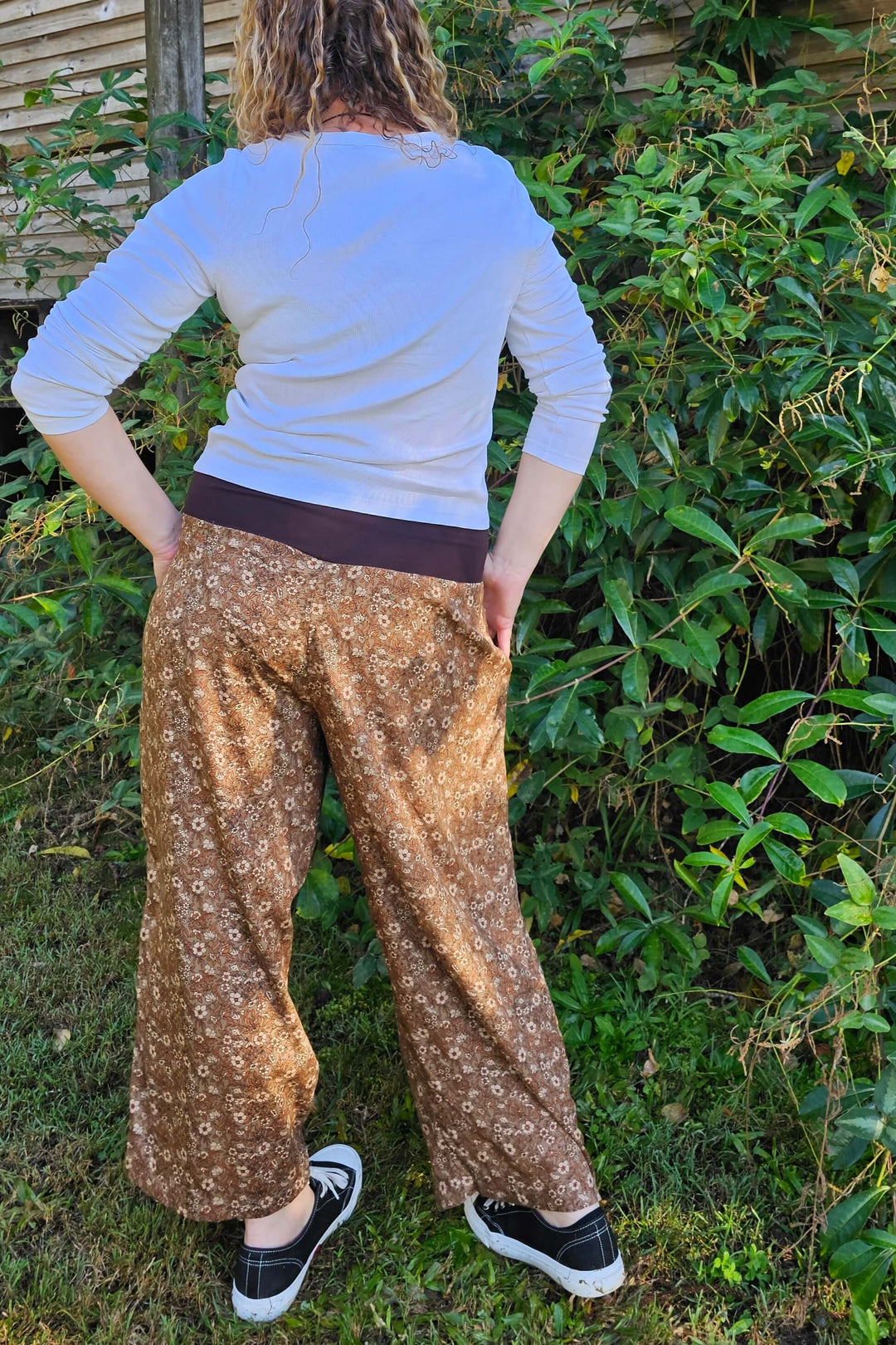 wide leg brown pants