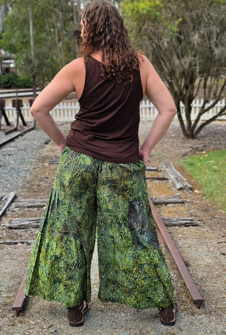 Evergreen Cotton Frill Pants