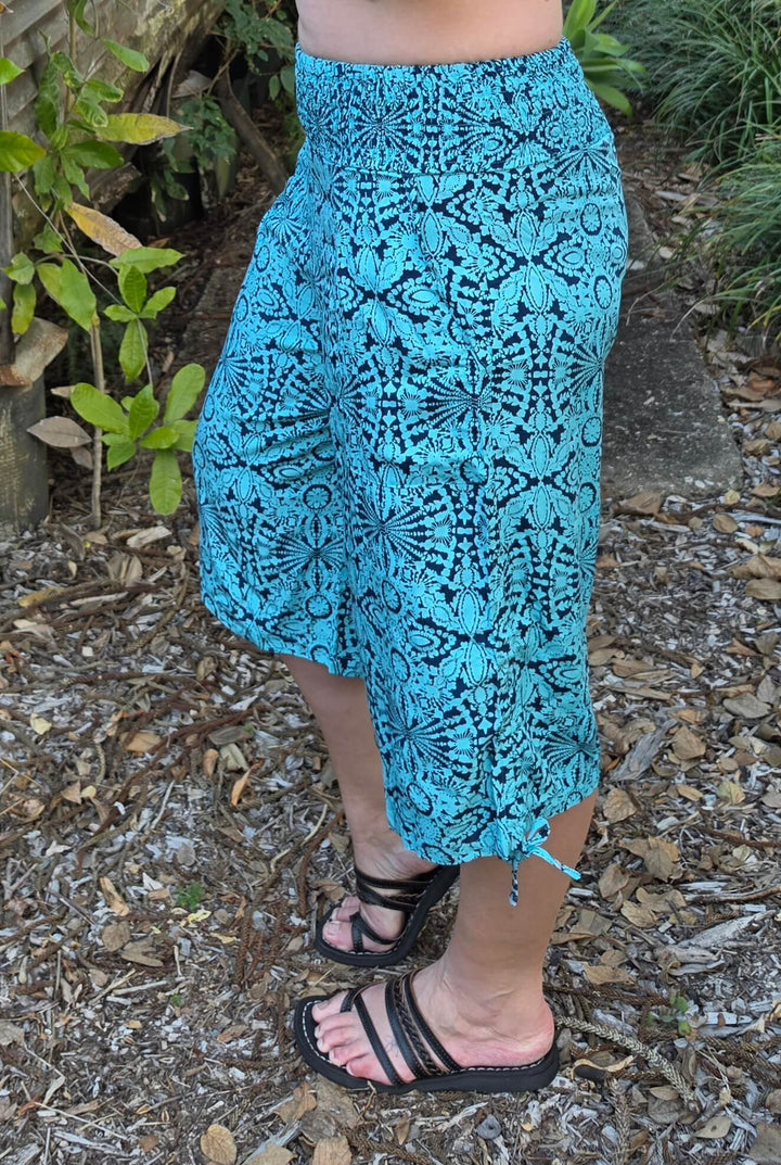 Blue Mandala Boho 3/4 Pants