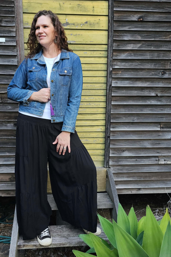 Black Frill Pants